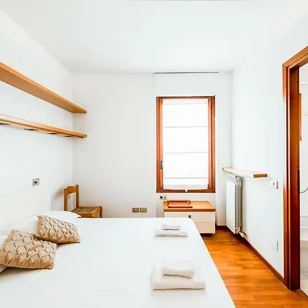 Appartement Quiet With Terrace - 20 Min From Duomo