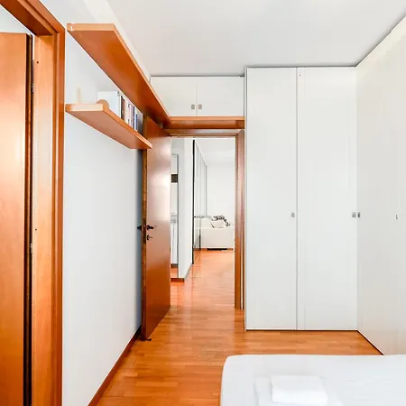 Quiet With Terrace - 20 Min From Duomo Apartment *