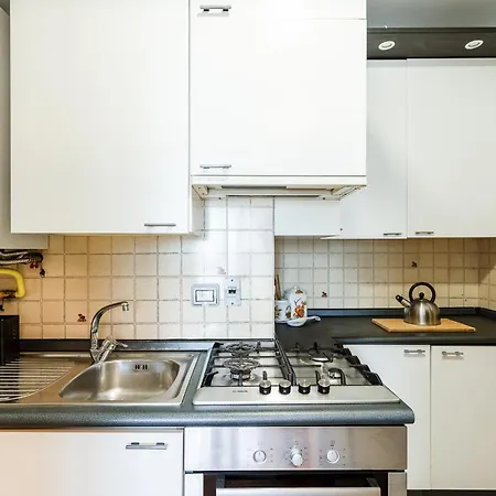 Quiet With Terrace - 20 Min From Duomo Appartement Milan